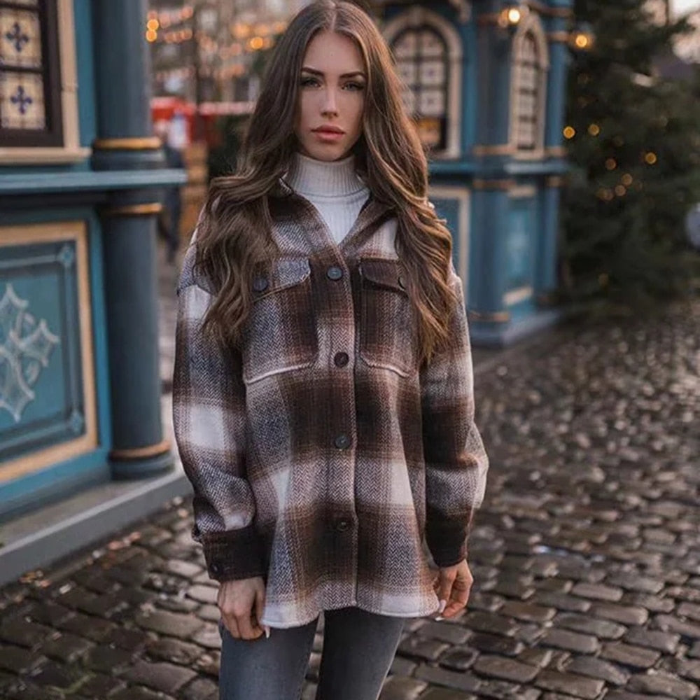 Vintage women long sleeve woolen coats fashion ladies thick plaid coat female streetwear elegant girls oversize jacket chic