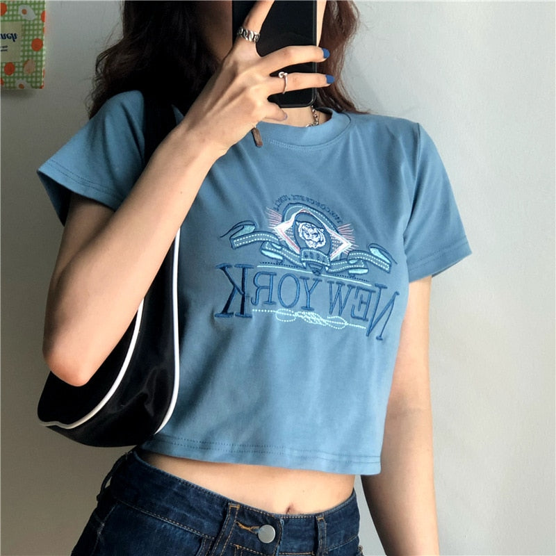 High Quality Embroidery T shirt Women European American Style Short Sleeve O Neck Women Tops Short Length Woman T-shirt