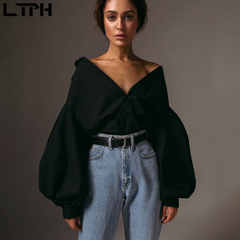 Autumn New women blouses Lantern Sleeves lapel Streetwear fashion Casual wild Loose Slim button simple Solid shirt