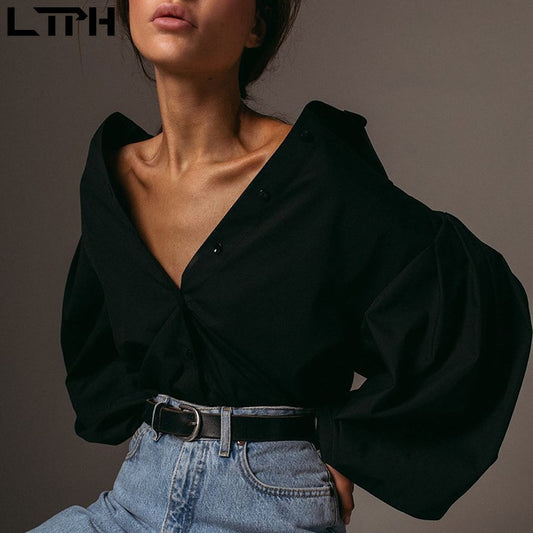 Autumn New women blouses Lantern Sleeves lapel Streetwear fashion Casual wild Loose Slim button simple Solid shirt