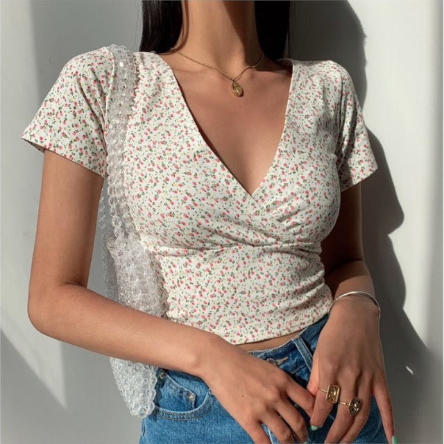 Summer French retro floral V-neck short-sleeved T-shirt Slim slimming wild high waist T-shirt women's top