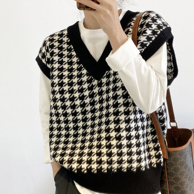 New Women Houndstooth Loose Knitted Vest Sweater V Neck Sleeveless Thick Casual Sweater Suits Female Waistcoat Chic Tops